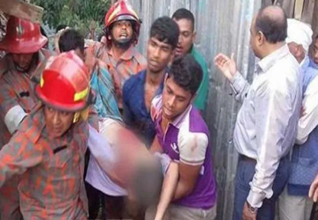 পাহাড় ধসে তিন জেলায় নিহত বেড়ে ১৪১
