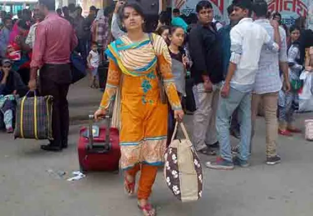 ঈদের ছুটি ৬ দিন অনুমোদনের অপেক্ষায়