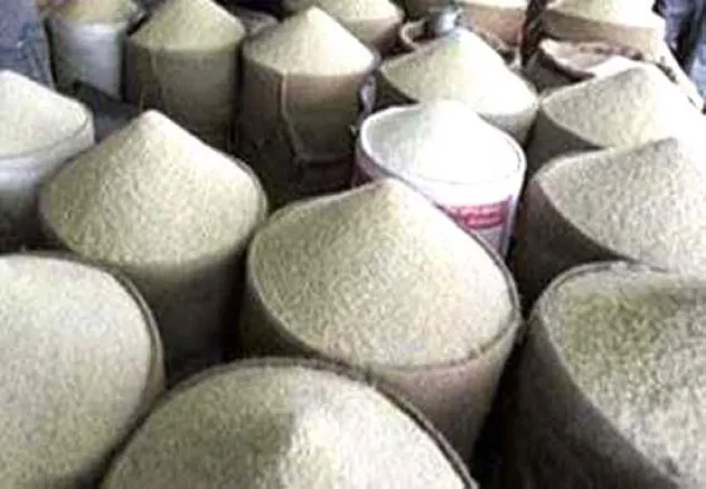 ৯৫৮ কোটি টাকা হাতিয়ে নিয়েছে চাল সিন্ডিকেট