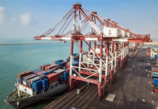 ইরান প্রতিদিন ১,১০০ টন খাদ্য পাঠাচ্ছে কাতারে