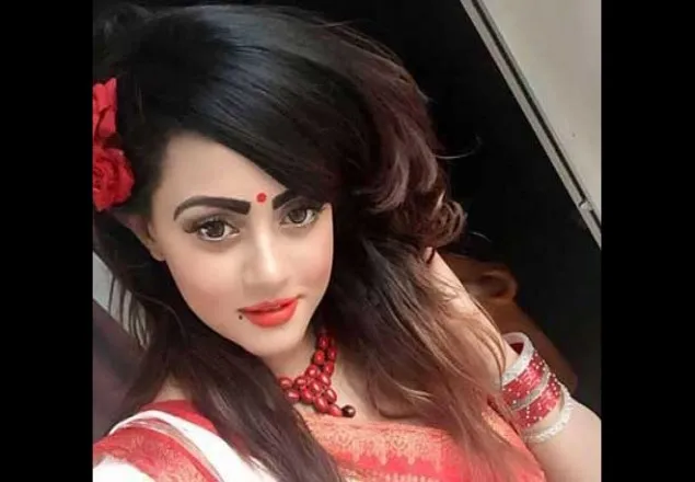 মডেল তুলনা ও তার ছোট ভাই লায়েক গ্রেফতার 