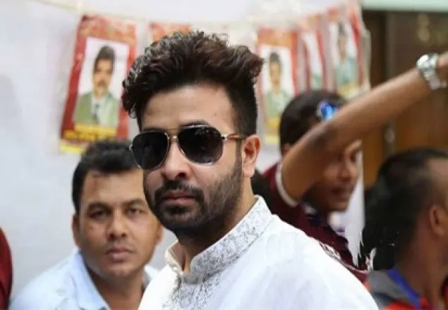 শাকিব খান-জাজের প্রধানকে নিষিদ্ধ করল চলচ্চিত্র ঐক্যজোট 