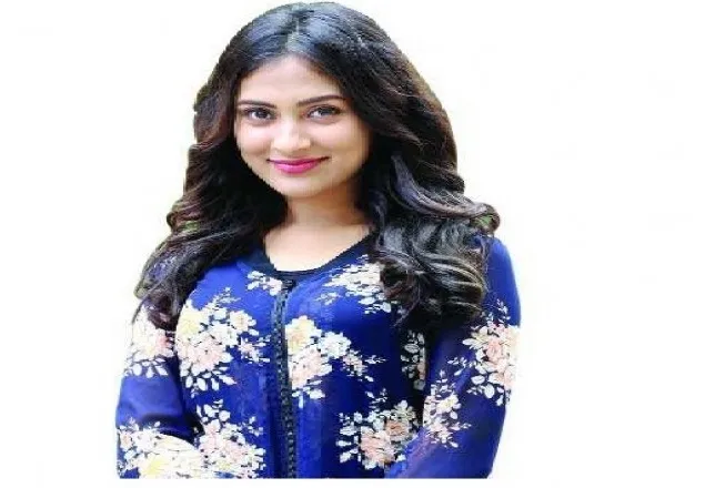 ফেরদৌসের বনলতা মেহজাবিন