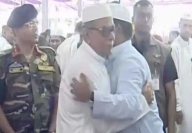 ব্যাপক নিরাপত্তায় জাতীয় ঈদগাহের প্রধান জামাতে রাষ্ট্রপতি