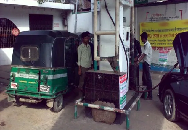 ২৪ ঘণ্টা গ্যাস থাকবে না ফিলিং স্টেশনে