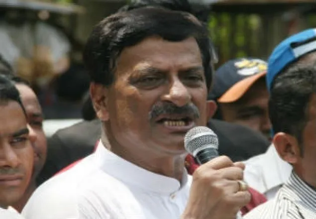 জয়নুল আবদিন ফারুক কারাগারে