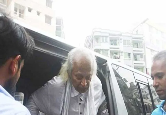 বারডেমে ভর্তি ফরহাদ মজহার