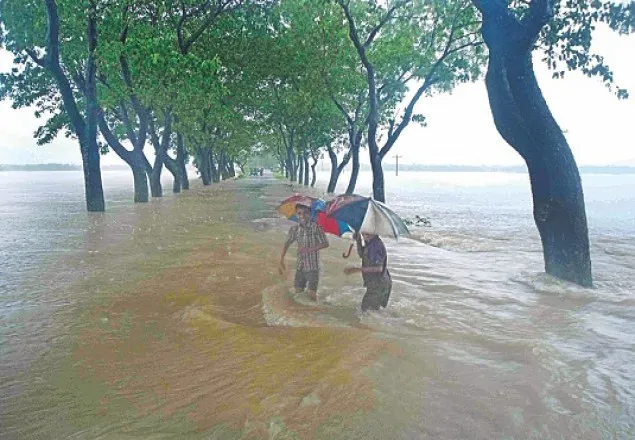 যমুনার পানি বিপদসীমার ১৯ সেমি উপরে