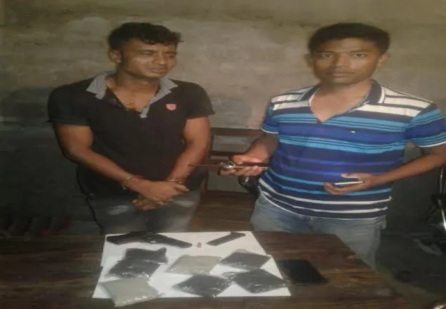 বেনাপোলে অস্ত্র গুলি ও মাদকসহ ১১টি হত্যা মামলার আসামি গ্রেফতার