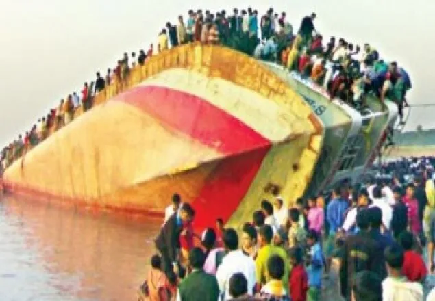 নদী পথে ভয়বহ ট্রাজেডির ১৪ বছর আজ: আটশত যাত্রীর প্রাণহানি ঘটেছিল সেদিন