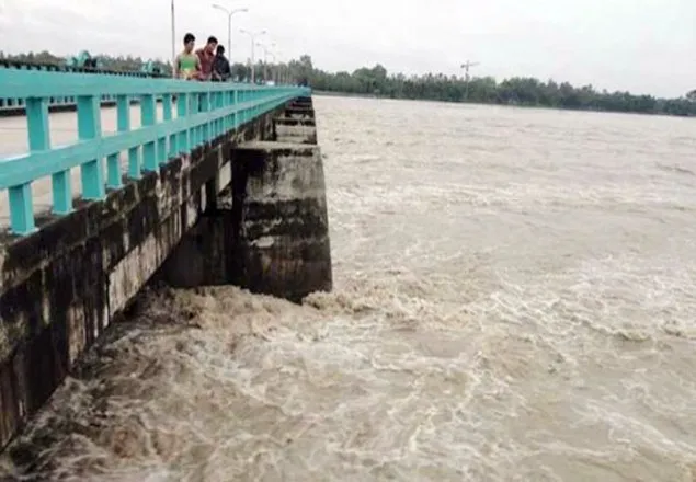 তিস্তার পানি বিপদসীমার ৩২ সে:মি: ওপরে
