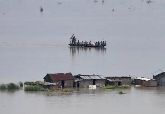 তিস্তার সব গেট খুলে দিয়েছে ভারত, ডুবছে বাংলাদেশ