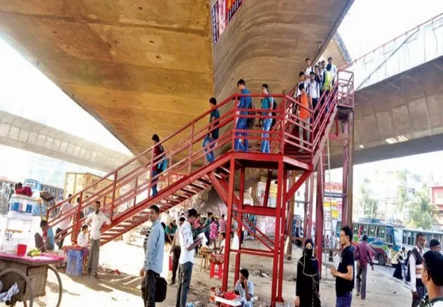 বন্ধ করা হলো হানিফ ফ্লাইওভারের সিঁড়ি