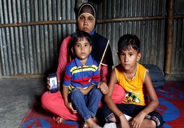 কুতুপালং রোহিঙ্গা ক্যাম্পে বেড়েছে মুখোশধারীদের আনাগোনা