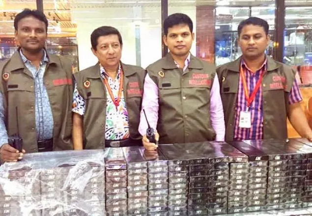 শাহজালাল বিমানবন্দরে ১৭৫ কার্টন সিগারেট জব্দ 