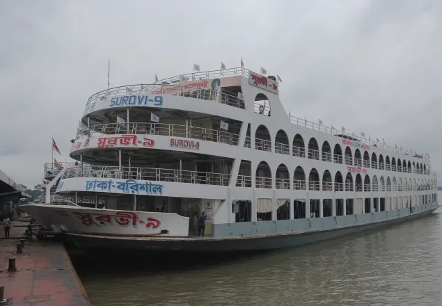 দৌলতদিয়া-পাটুরিয়া নৌপথে লঞ্চ চলাচল বন্ধ 