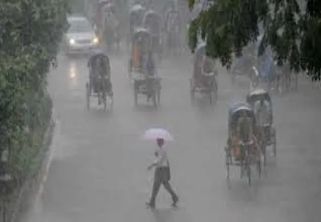 সারা দেশে আরও বৃষ্টি হবে, উপকূলে সর্তক সঙ্কেত