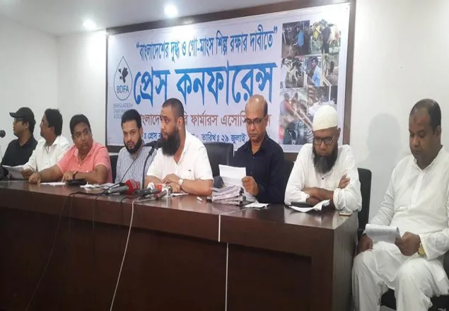 ন্যায্য মূল্য বঞ্চিত হচ্ছে দুগ্ধ খামারিরা