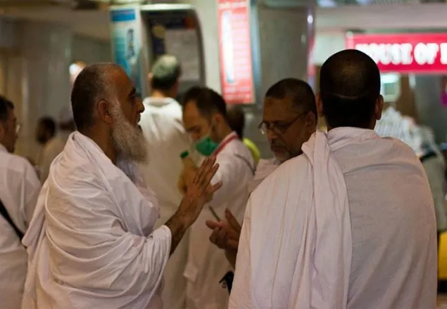 এখনো অনিশ্চয়তায় ৮৬০০০ হজ যাত্রী