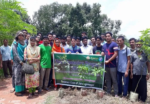 জাবিতে রোটার‌্যাক্ট ক্লাবের বৃক্ষরোপণ কর্মসূচি 