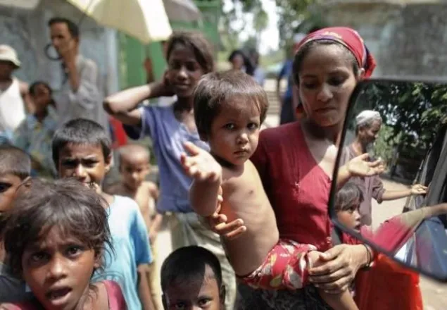 ৪০ হাজার রোহিঙ্গা মুসলিমকে ফেরত পাঠাতে আলোচনায় ভারত 