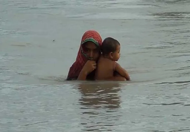 দিনাজপুরে বন্যার পানিতে ডুবে ৪ ভাইবোনের মৃত্যু 