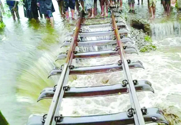 দিনাজপুরের সাথে সকল রেল যোগাযোগ বন্ধ