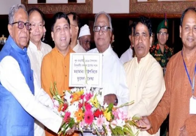 ধর্মের দোহাই দিয়ে বিভেদ নয় : রাষ্ট্রপতি