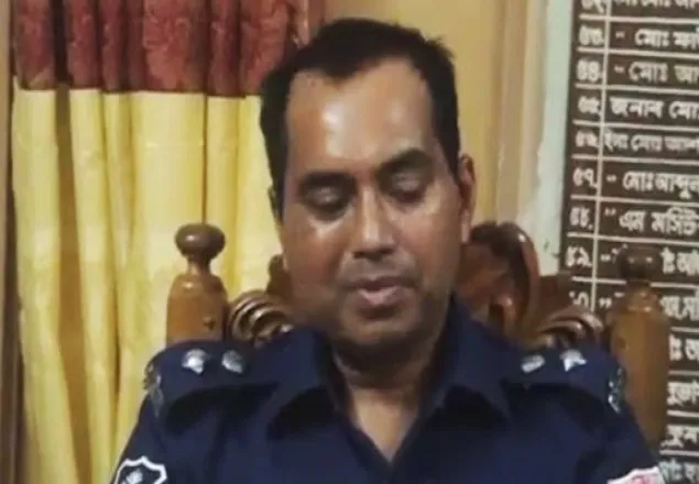 সাইফুলের বাবাকে পুলিশ ছেড়ে দেয়ার দাবি করলেও পরিবারের নাকচ