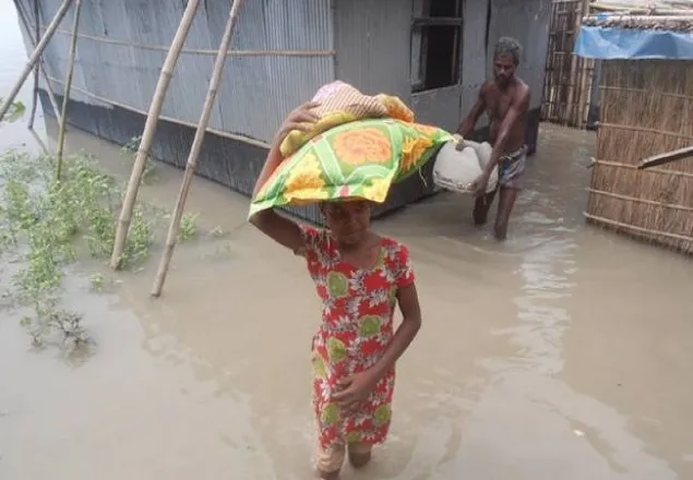 বন্যায় ক্ষতিগ্রস্ত প্রায় ৩৩ লাখ মানুষ, নিহত ৩৭