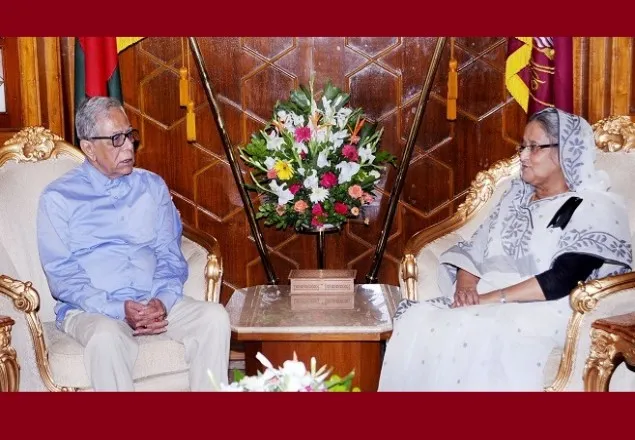 রাষ্ট্রপতি-প্রধানমন্ত্রী বৈঠক: মুখ খুলছেন না কেউ 