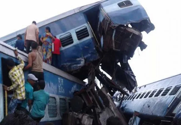 ভারতে ট্রেন দুর্ঘটনায় নিহত ২৩, আহত শতাধিক 