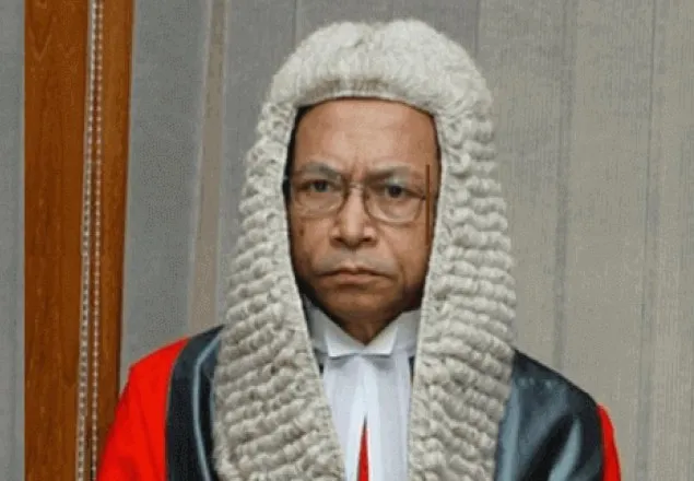 আপনারই লজ্জা পাওয়ার কথা, রাষ্ট্র কী করে: প্রধান বিচারপতি 