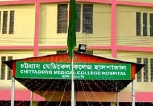 চট্টগ্রামে বিদ্যুৎস্পৃষ্টে দু’শ্রমিক নিহত 