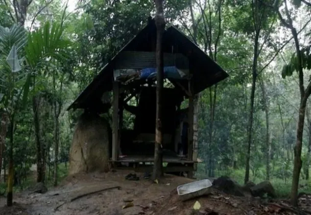 মাদকের থাবায় ধ্বংসের মুখে যে মুসলিম অঞ্চল