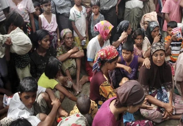 রোহিঙ্গা নির্যাতন বন্ধ করে নাগরিকত্ব দিন : আনান কমিশন 