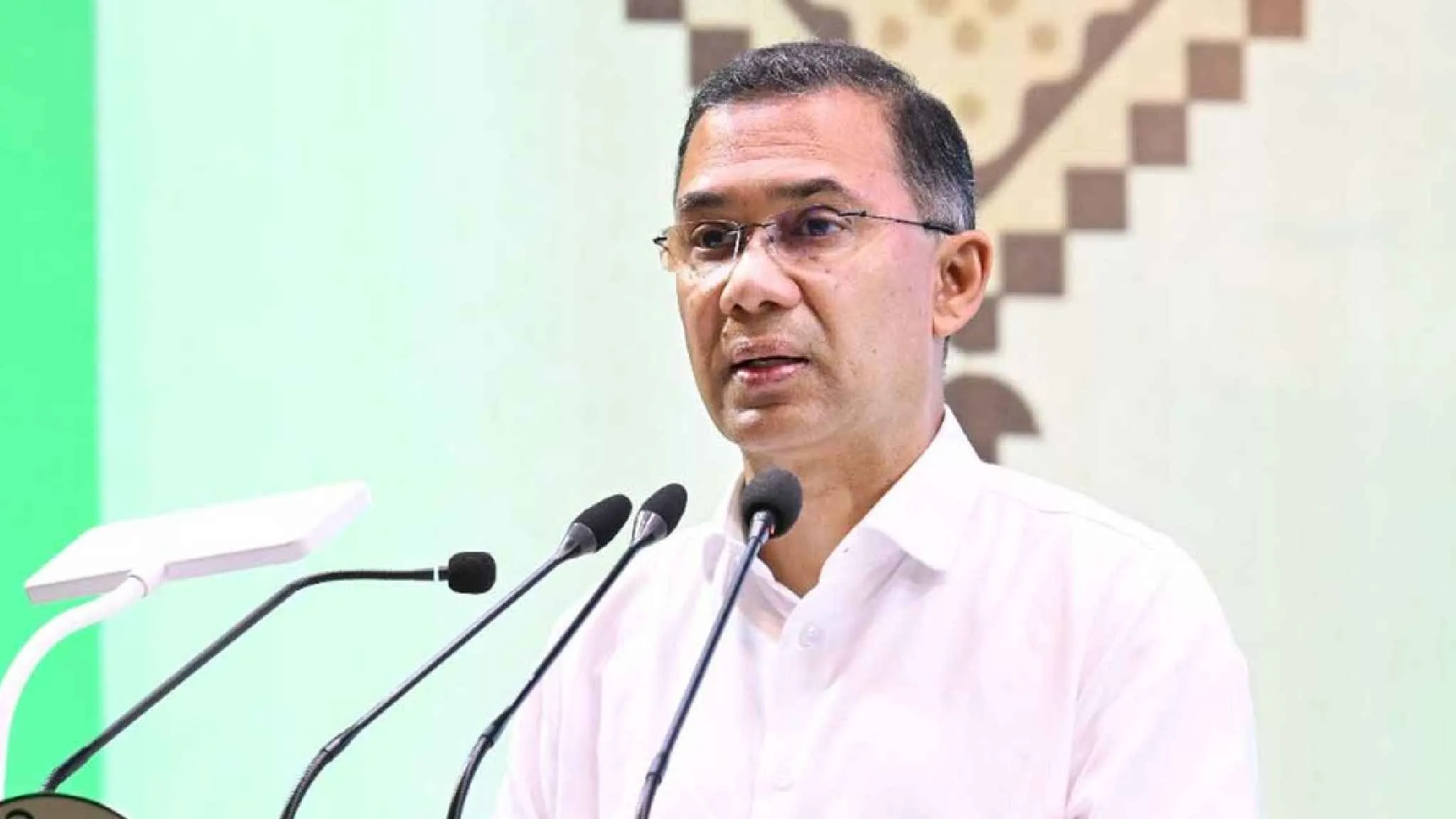 সিন্ডিকেট দমনসহ ডিসিদের একগুচ্ছ নির্দেশনা প্রধানমন্ত্রীর