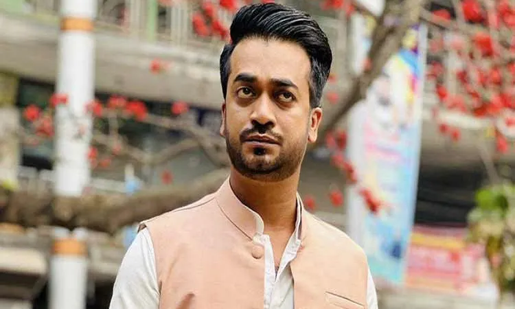 নতুন সিনেমায় শ্যামল মাওলা