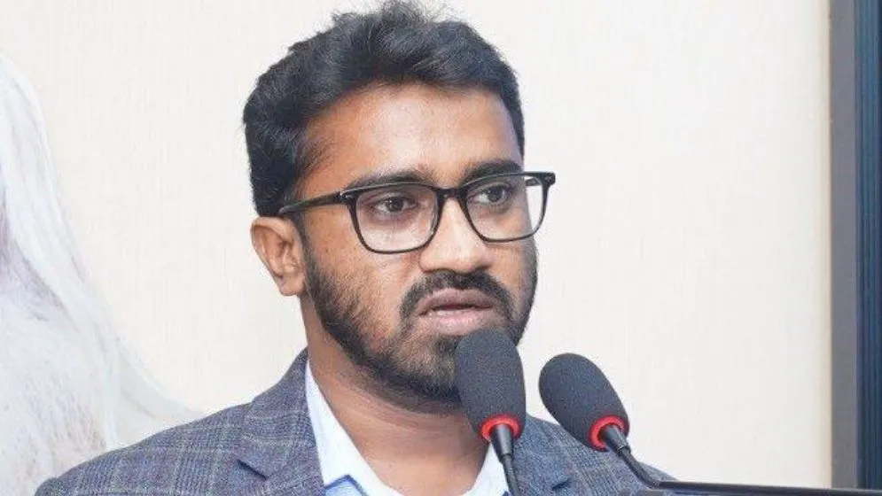 নাহিদ কি আ.লীগ নিষিদ্ধে কোনো পদক্ষেপ নিয়েছেন, প্রশ্ন রাশেদের