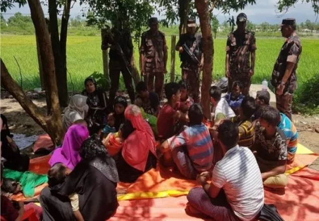 'গোলাগুলি থামলেই, সন্ধ্যার পর তাদের ফেরত পাঠানো হবে' 