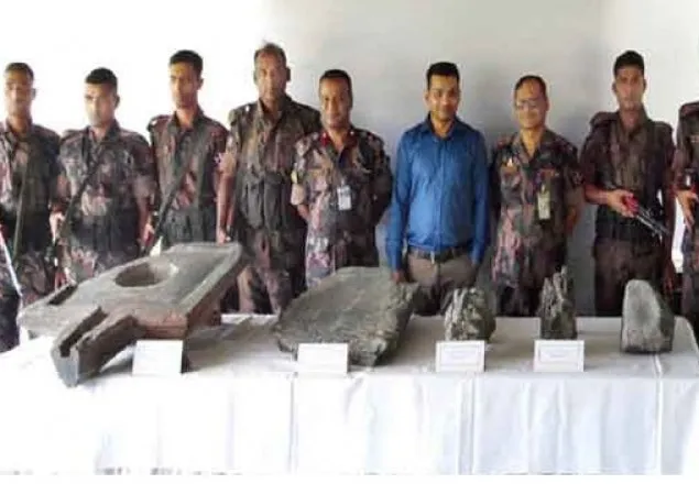 ঠাকুরগাঁওয়ে ১ কোটি ২৫ লাখ টাকা মূল্যের কষ্টিপাথর উদ্ধার 