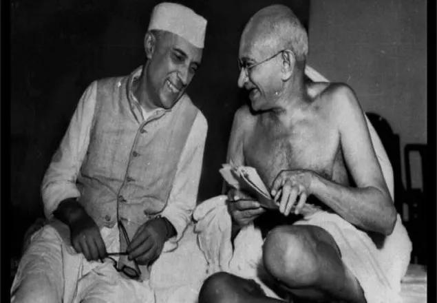 যে কারণে ভারত ভাগ করতে রাজী হলেন নেহেরু 