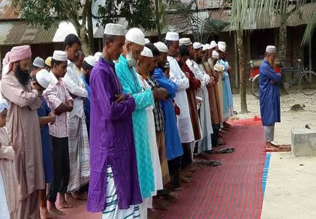  দিনাজপুরের ৫ উপজেলায় ঈদ উদযাপন
