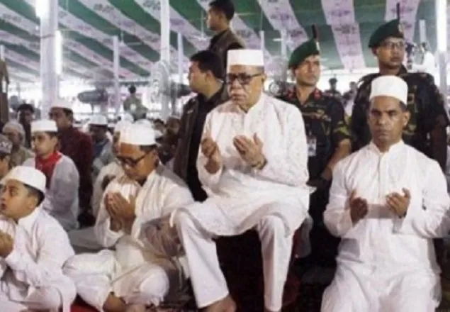  জাতীয় ঈদগাহে ঈদের প্রধান জামাত সম্পন্ন   