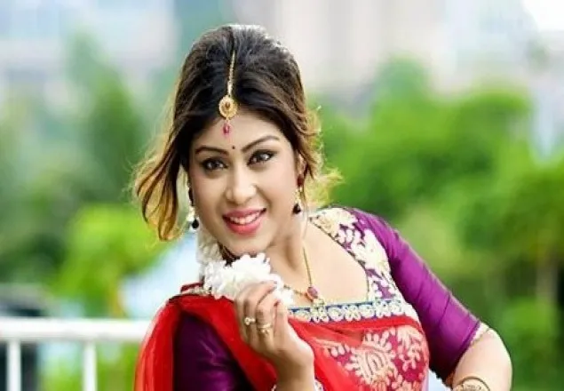 আত্মহত্যার হুমকি দিলেন মিষ্টি জান্নাত