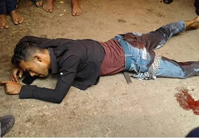 মামলা প্রত্যাহার না করায় আদালতে ভাইকে ছুরিকাঘাত  