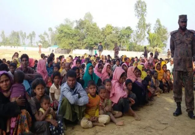 চব্বিশ ঘণ্টায় ৩২১৫ রোহিঙ্গাকে মিয়ানমারে ফেরত