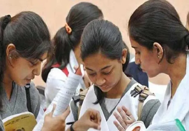 বন্যাকবলিত এলাকার সাপ্তাহিক ছুটির দিনেও ক্লাস নেয়ার নির্দেশ