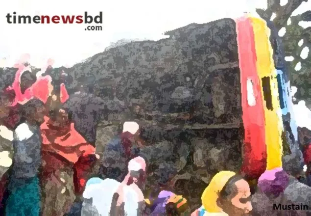 নরসিংদীতে বাস উল্টে ৪ জন নিহত 