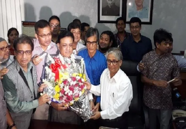 ঢাবির নতুন উপাচার্যকে শিক্ষক সমিতির  শুভেচ্ছা